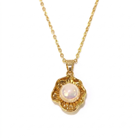 Necklace｜Golden Seashell Pearl Pendant Necklace | Coastal Vintage Charm